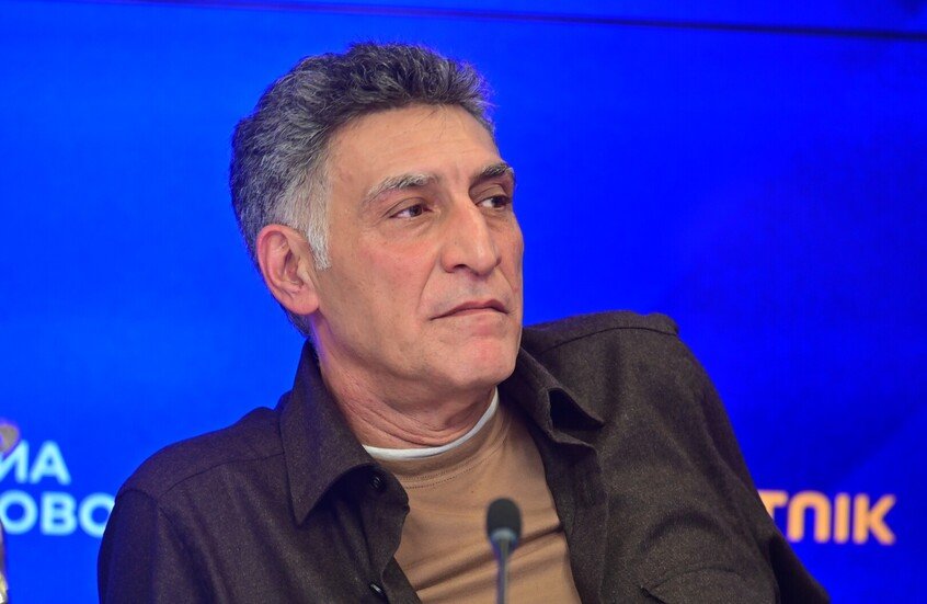 سيمونيان تنعى زوجها المخرج الشهير ومقدم البرامج تيغران كيوسيان