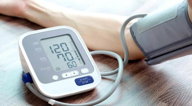 الجهاز الزئبقي أم الديجيتال.. أيهما أكثر دقة فى قياس ضغط الدم؟
